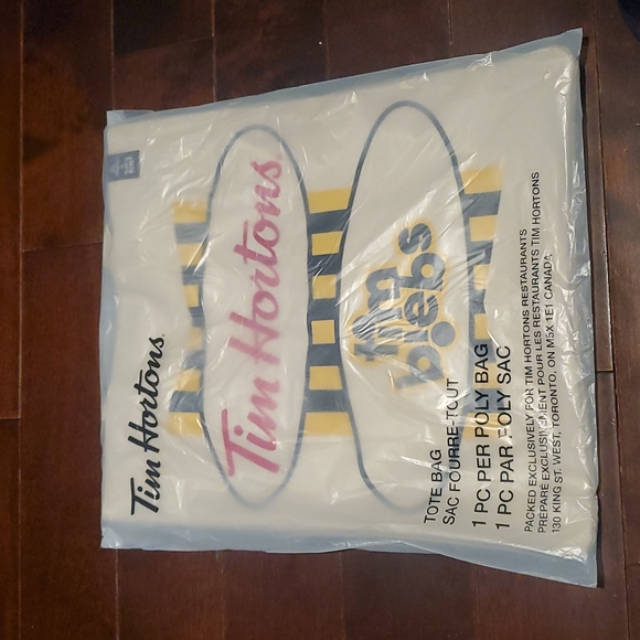 TimBiebs - Tim Hortons x Justin Bieber collab merch. LIMITED EDITION. All 4! - Picture 6 of 9